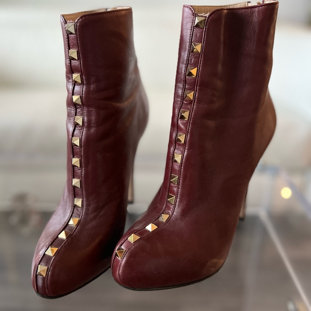 Valentino Garavani Rock Stud Leather Bootie
